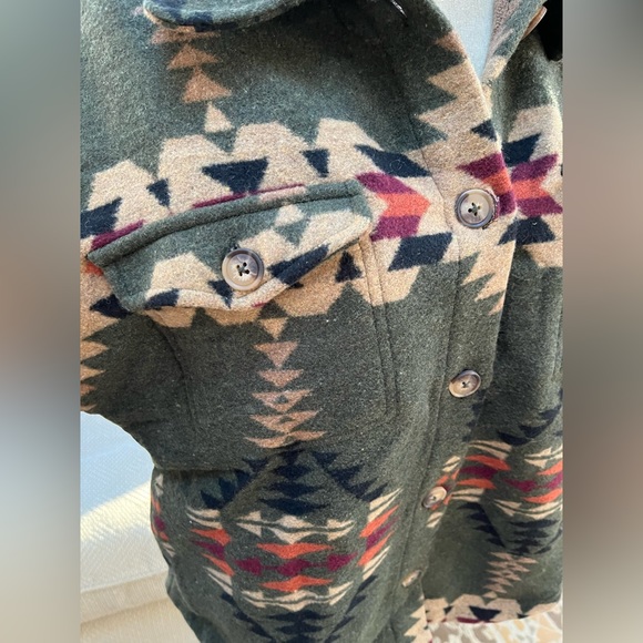 Aztec Print Olive Shacket - Picture 7 of 8
